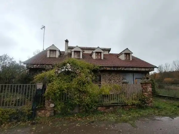 Landhaus mit Garten zum Verkauf in Quintana del Castillo, imagen 2