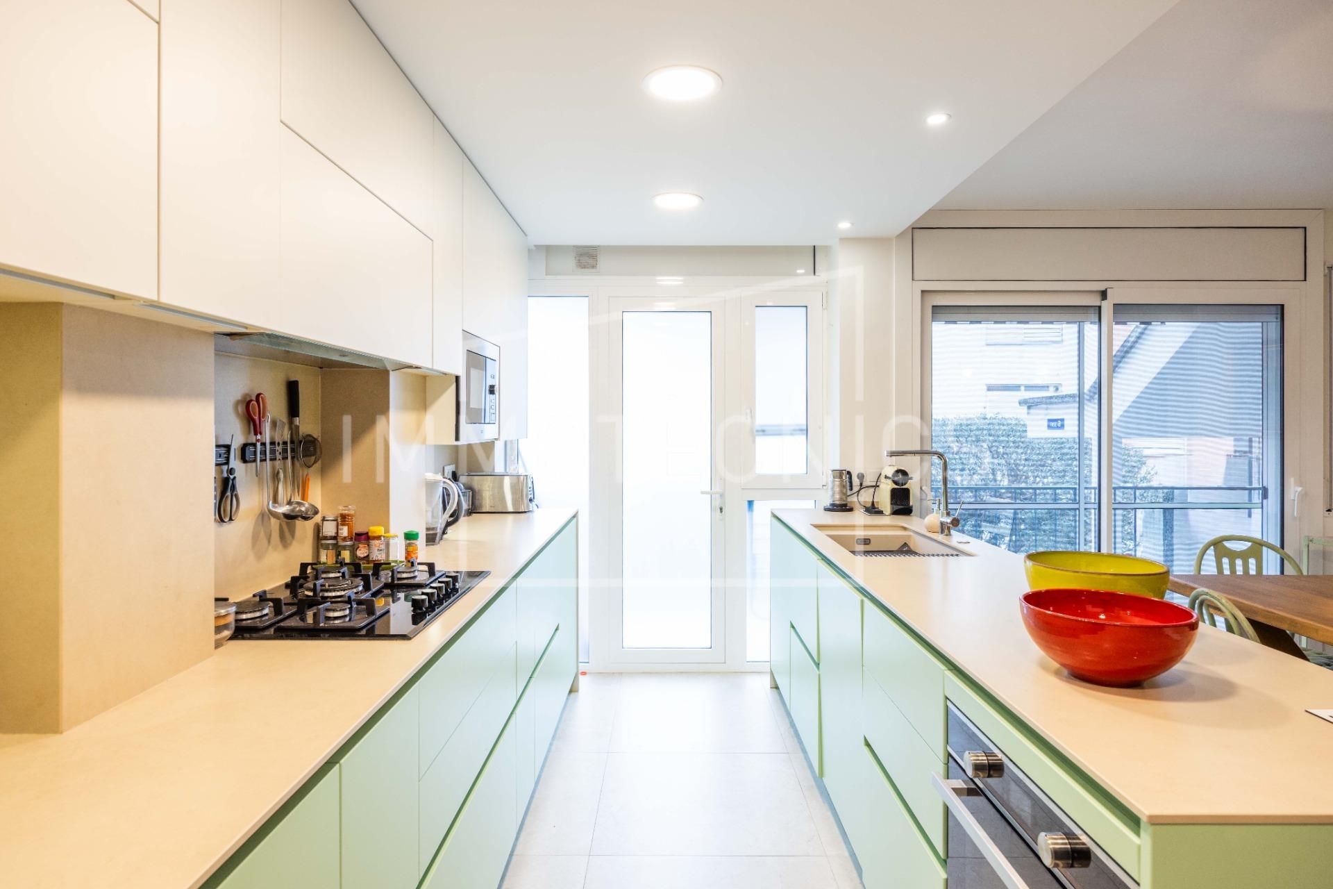 Kitchen of Duplex for sale in Caldes d'Estrac  with Air Conditioner, Private garden and Balcony