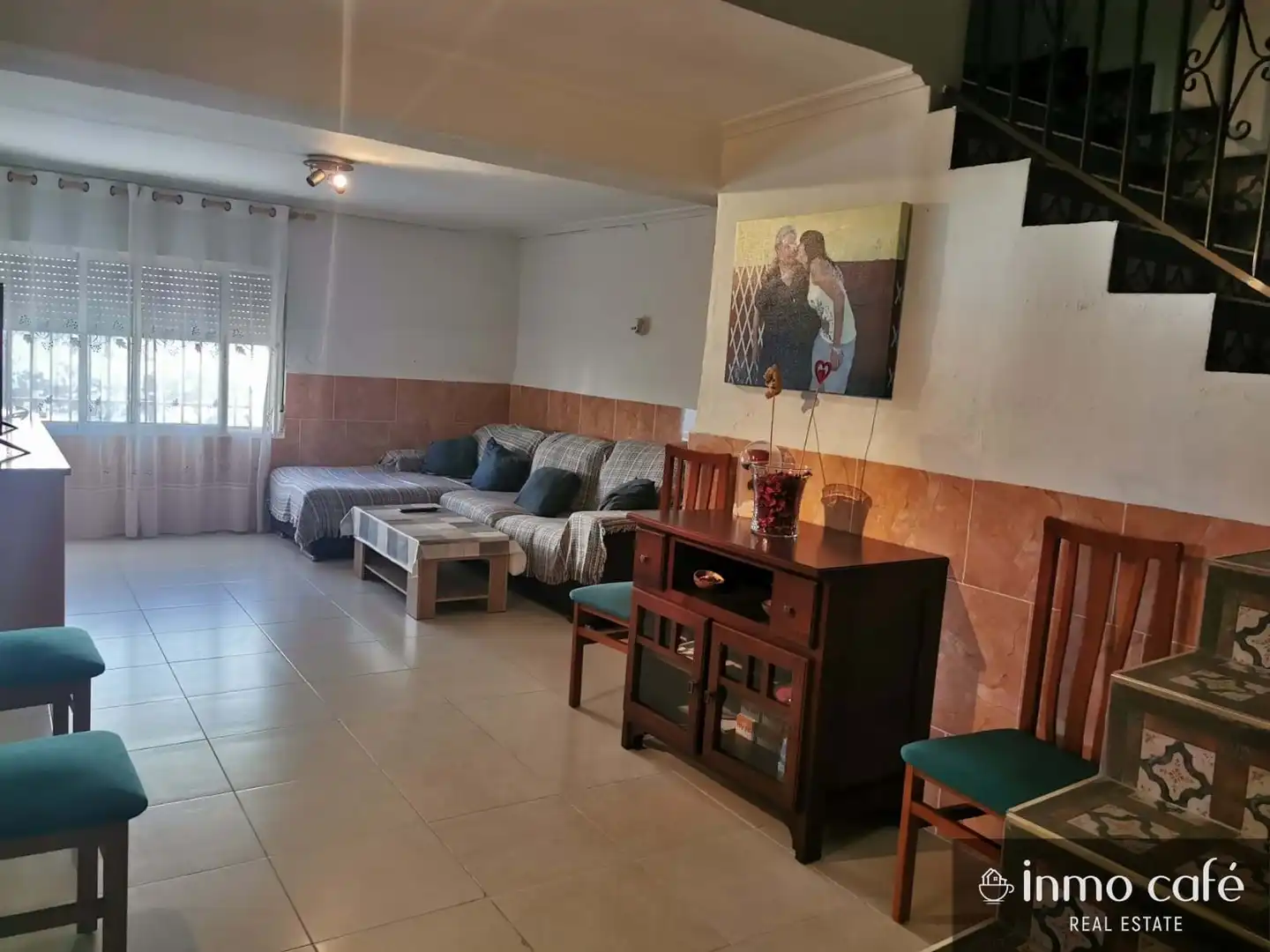 Sala de estar de Casa adosada en venta en Crevillent con Aire acondicionado