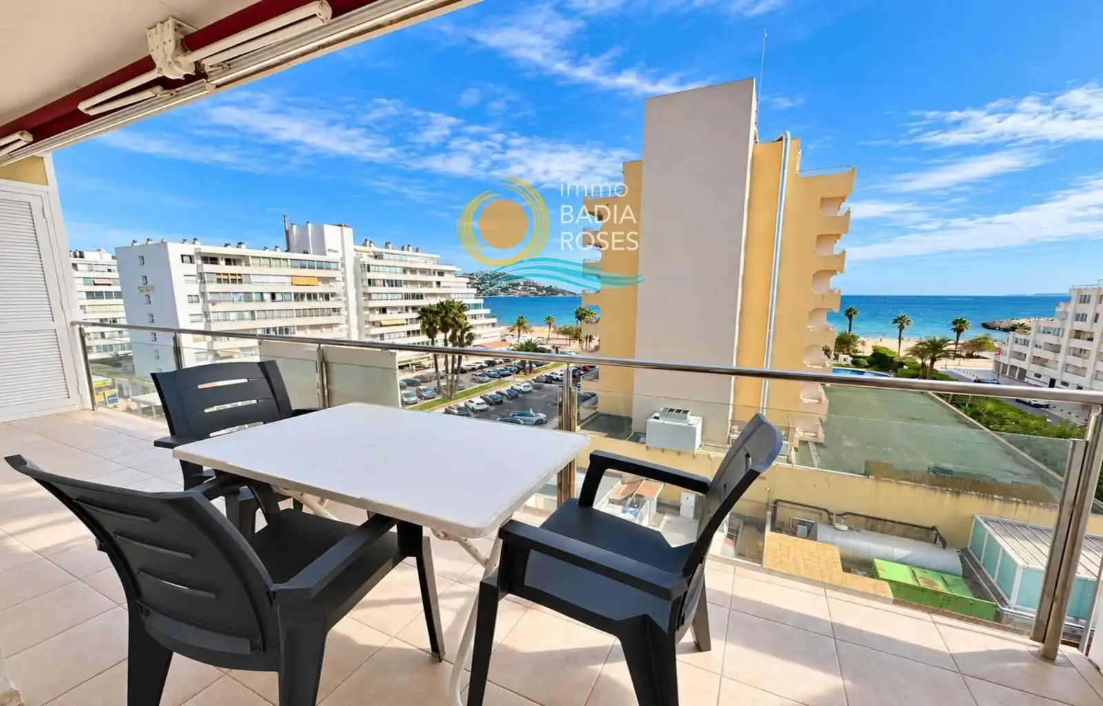 Flat with terrace for sale in DE LA GOLA DE L'ESTANY 5, imagen 2