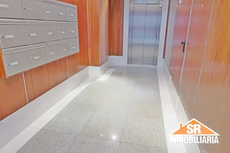 Piso de alquiler en A Coruña Capital  con Calefacción, Parquet y Horno