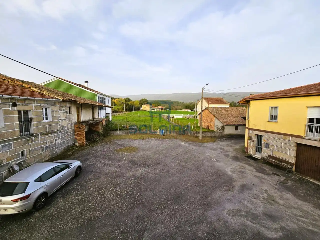 Casa o xalet en venda en Xunqueira de Espadanedo amb Calefacció i Jardí privat