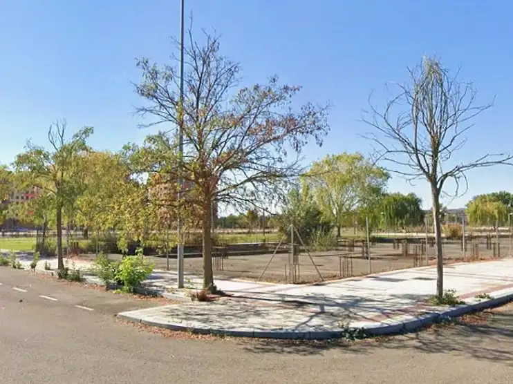 Vista exterior de Residencial en venta en León Capital 
