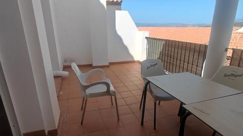 Foto 3 de Casa adosada en venda a Calle Carril del Alcazar, Alcaucín, Málaga