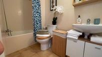 Bathroom of Flat for sale in Empuriabrava  with Air Conditioner and Terrace