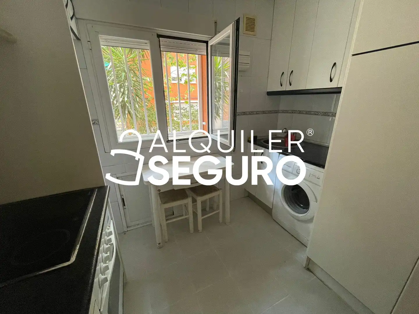 Kitchen of Flat for rent in Madrid  with Heating
