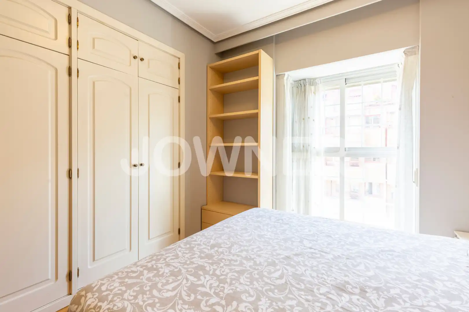 Bedroom of Flat for sale in Madrid  with Air Conditioner, Storage room and Oven
