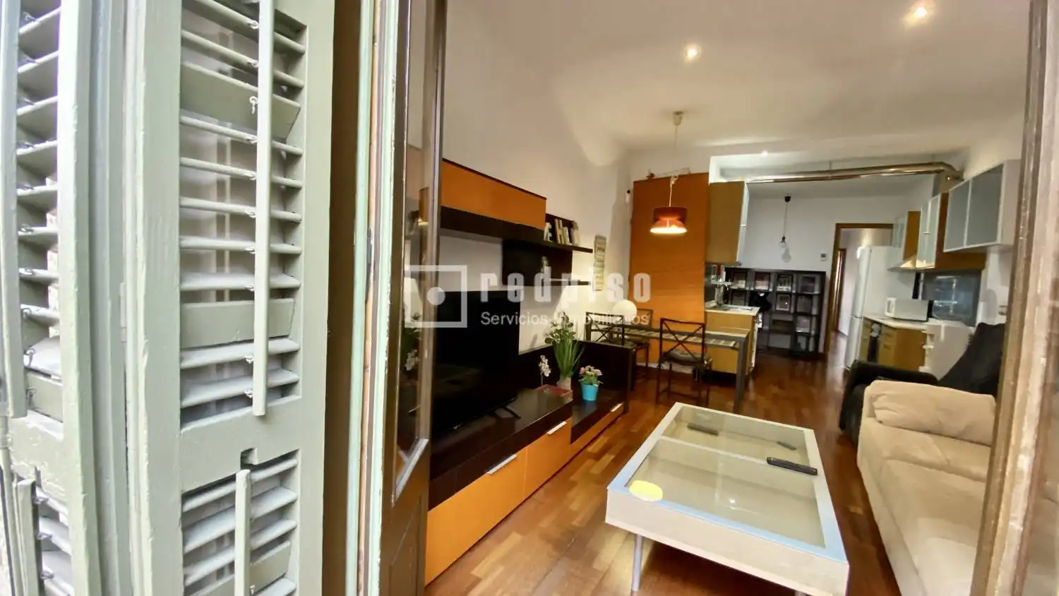 Vista exterior de Piso en venta en Barcelona con Aire acondicionado y Calefacción