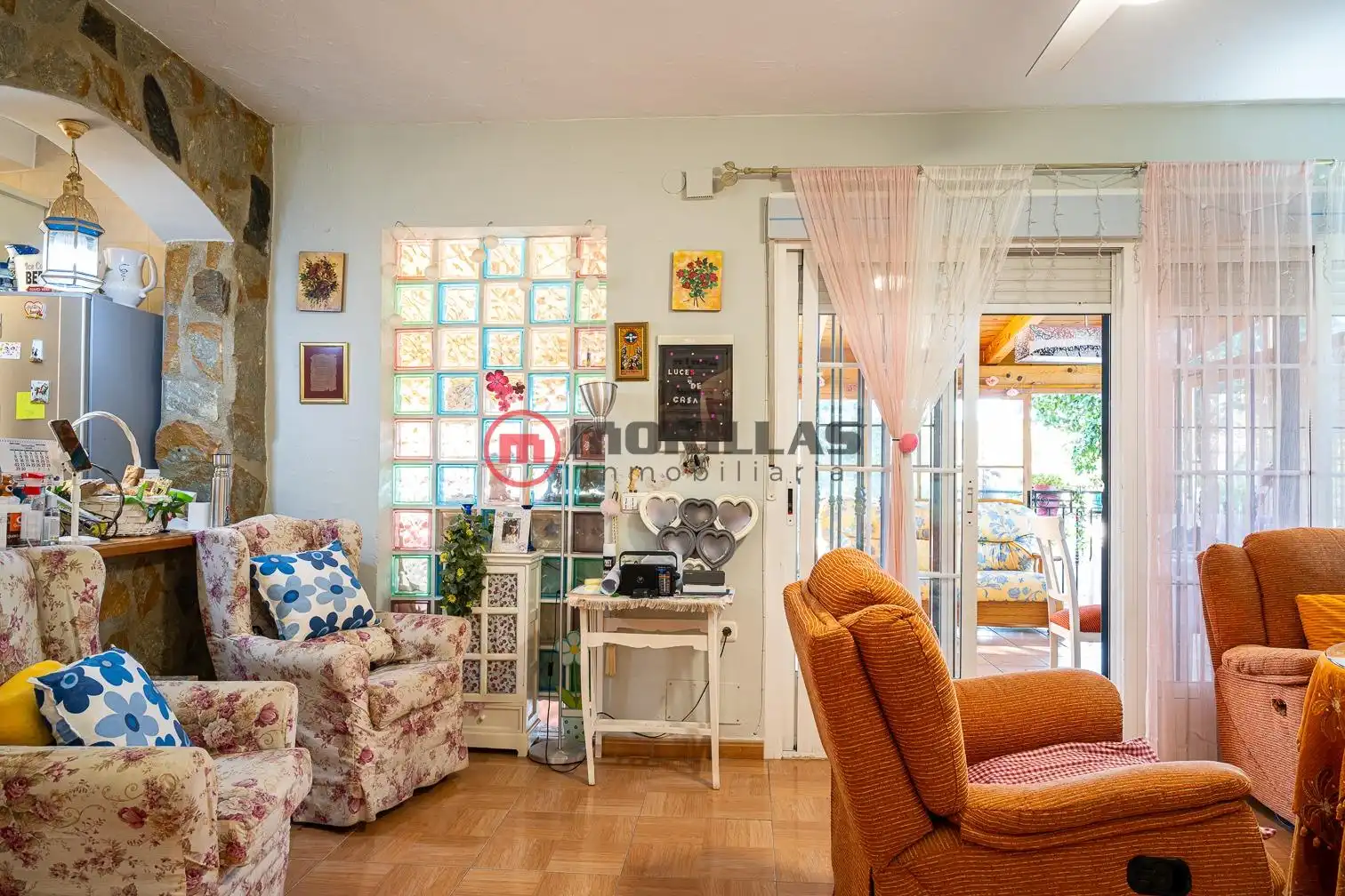 Living room of Houses for sale in Caravaca de la Cruz  with Air Conditioner, Terrace and Swimming Pool