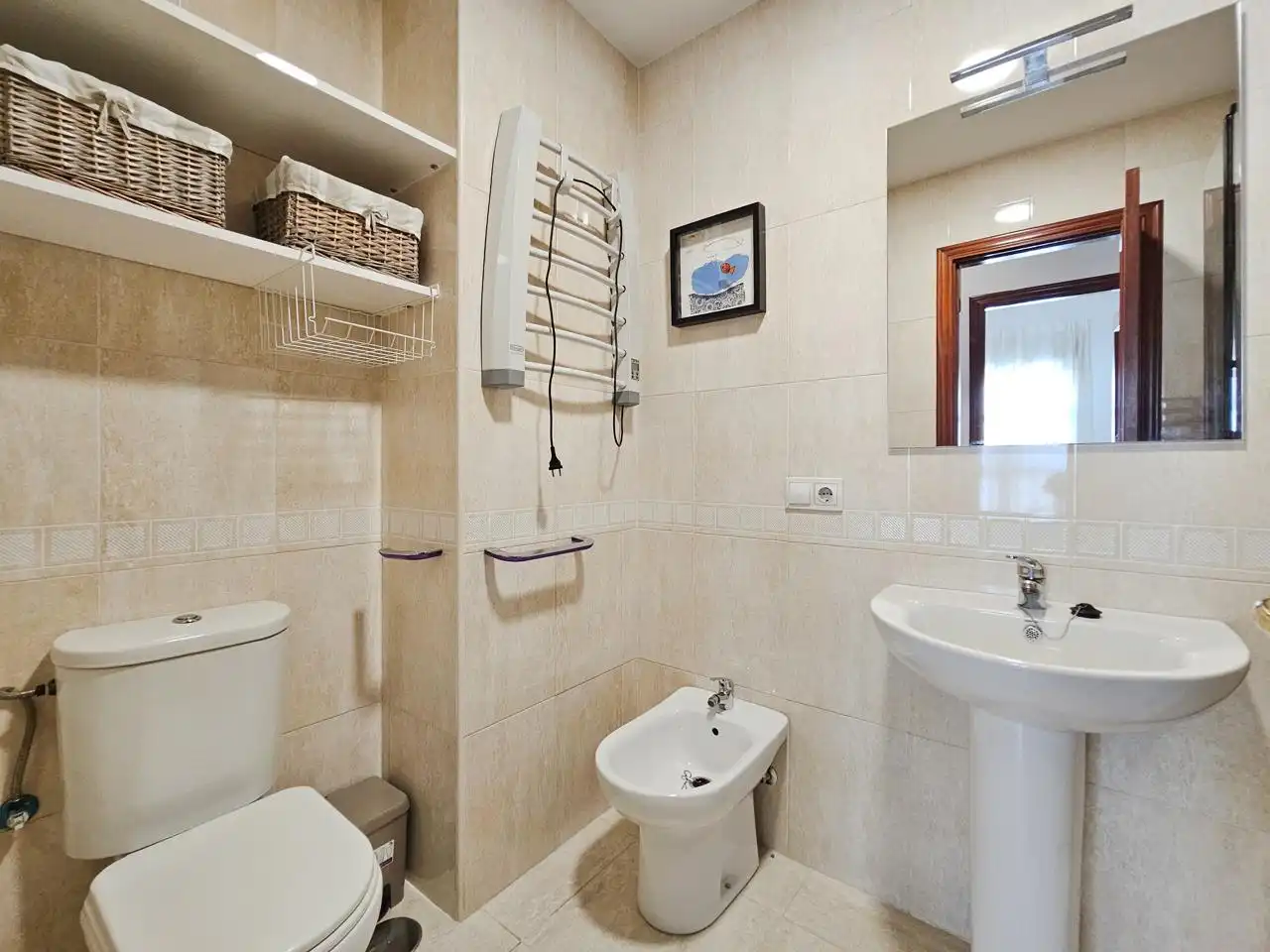 Bathroom of Flat for rent in Alcalá de Guadaira  with Air Conditioner, Furnished and Balcony