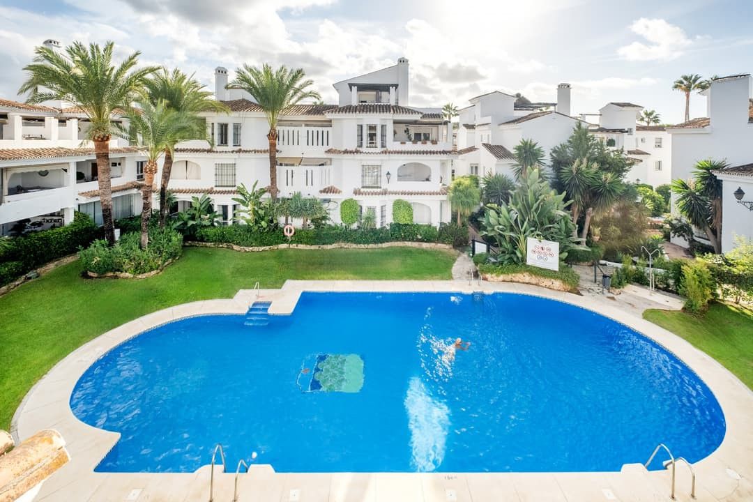 Garden of Attic for sale in Marbella  with Air Conditioner, Terrace and Swimming Pool