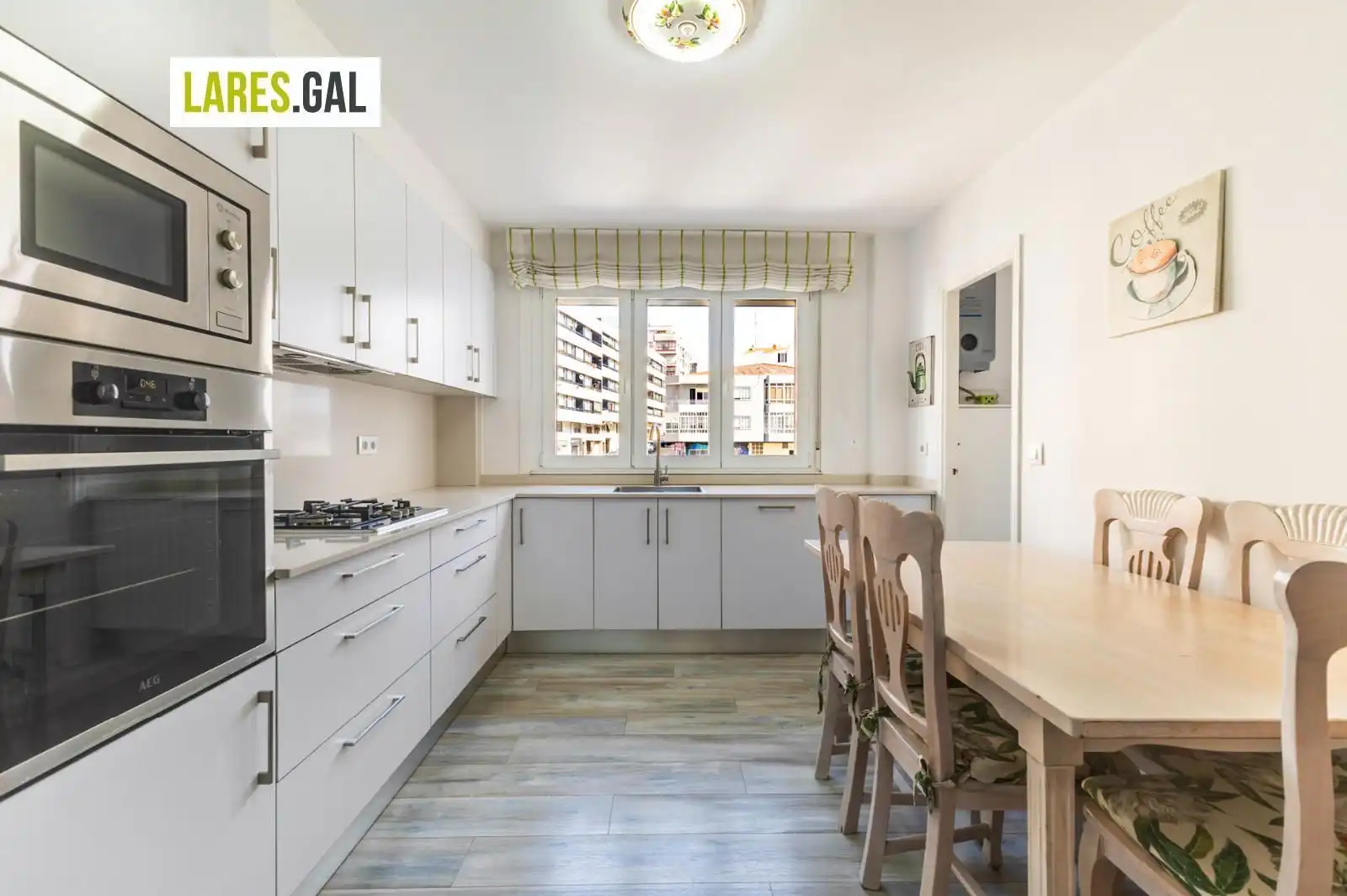 Küche von Wohnung zum Verkauf in Cangas  mit Heizung und Terrasse