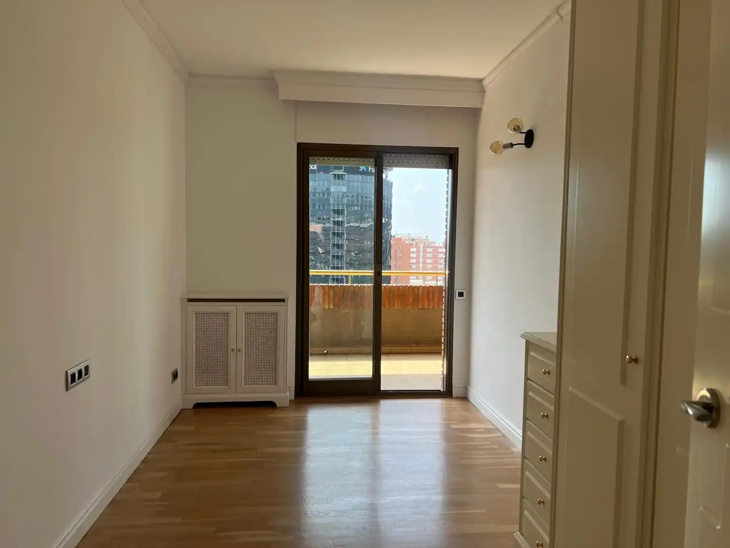 Bedroom of Flat for rent in Barcelona  with Air Conditioner, Heating and Private garden