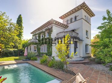 Casa amb piscina en venda a Arxiu