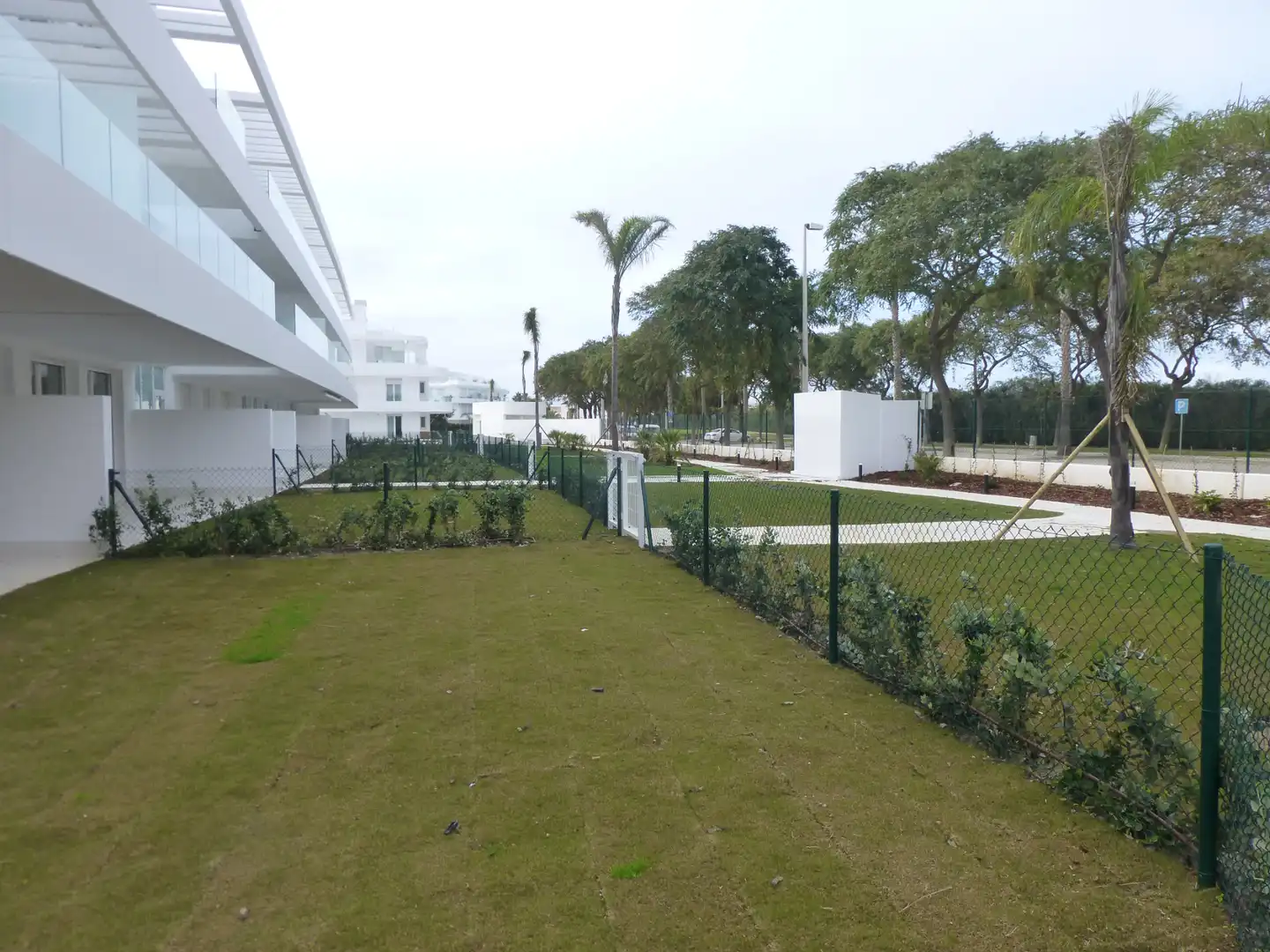Vista exterior de Planta baja en venta en Chipiona con Aire acondicionado, Calefacción y Jardín privado