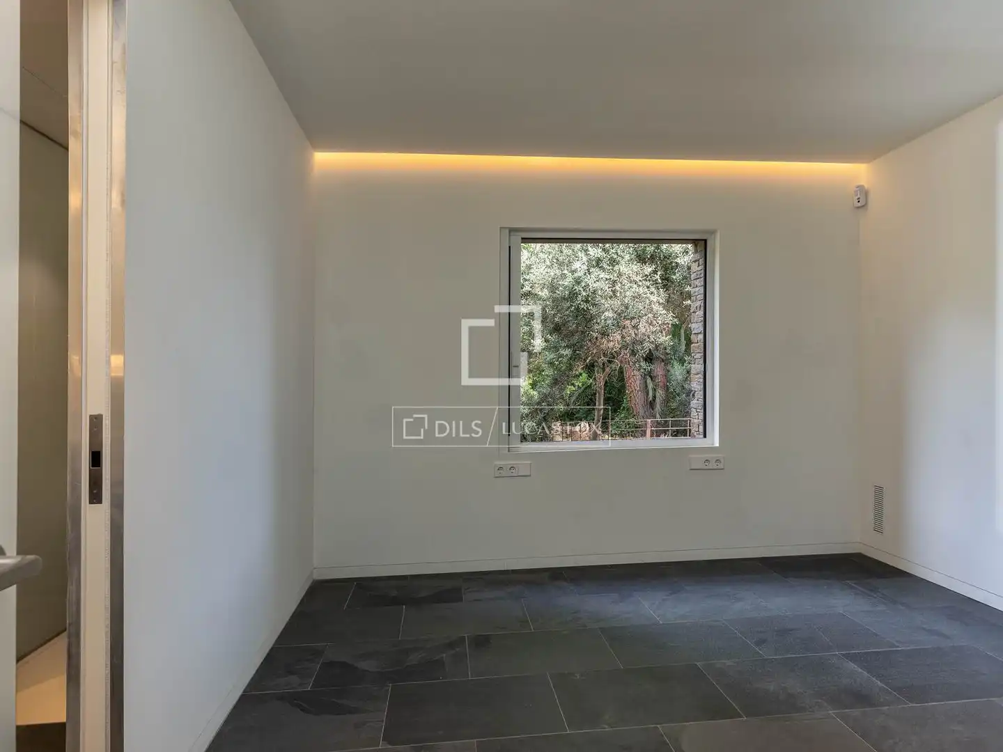Houses for sale in Cadaqués  with Air Conditioner, Private garden and Terrace