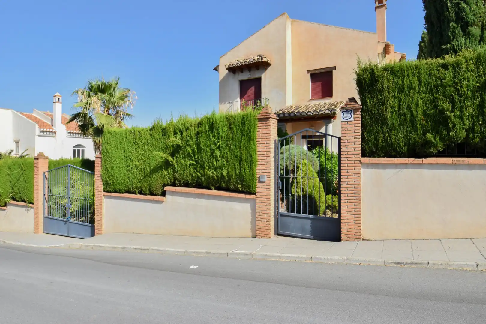 Exterior view of Houses for sale in Padul  with Terrace