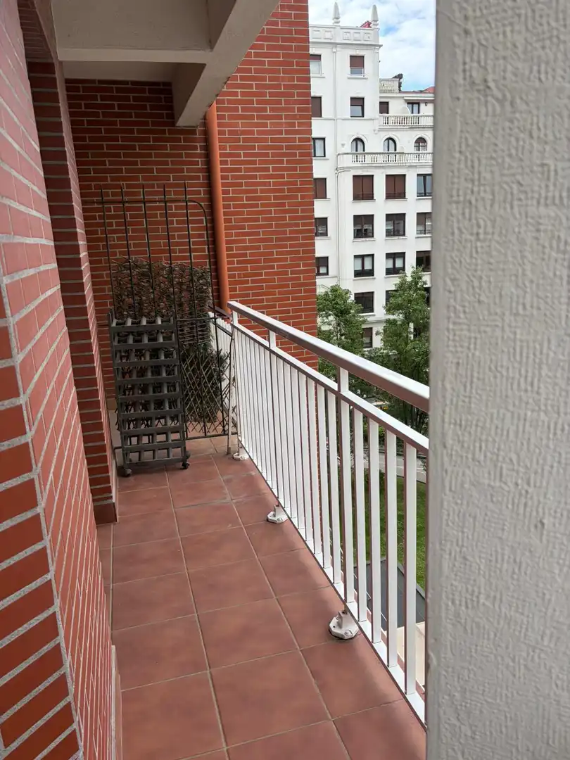 Terrassa de Pis en venda en Bilbao  amb Calefacció i Terrassa