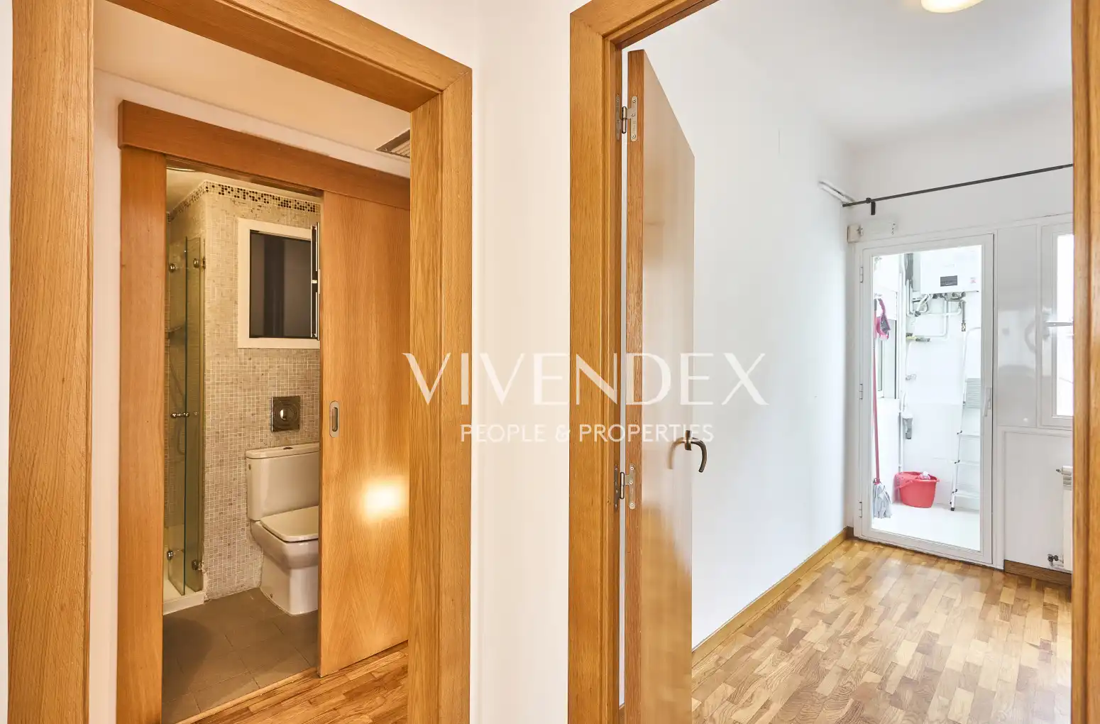 Flat for sale in Barcelona  with Heating, Parquet flooring and Balcony