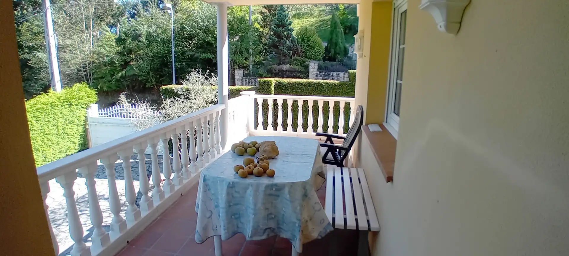 Terrassa de Casa o xalet en venda en Parres amb Calefacció, Jardí privat i Parquet