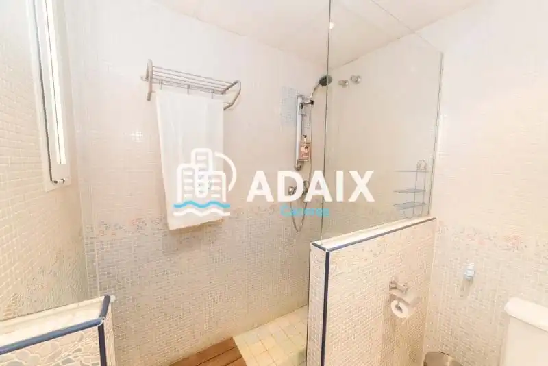 Chalet con piscina en venta en Calle Islas Cíes, imagen 12