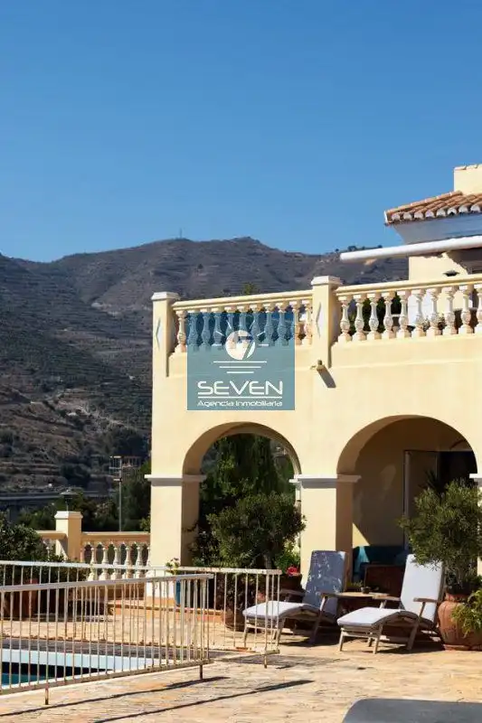 Villa con piscina in vendita a Cotobro, imagen 45
