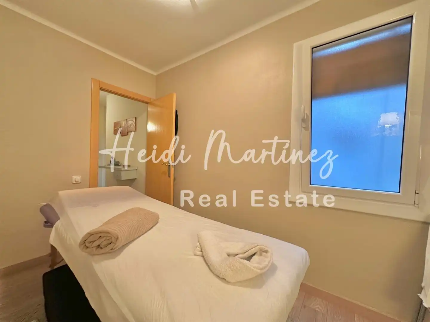Habitación de Piso en venta en Cervelló con Calefacción y Balcón