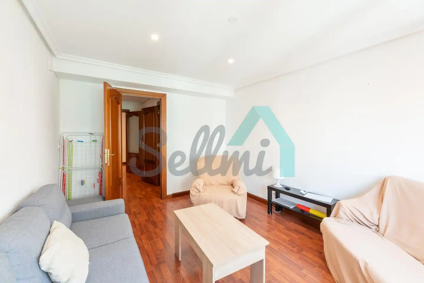Sala de estar de Piso en venta en Oviedo  con Calefacción
