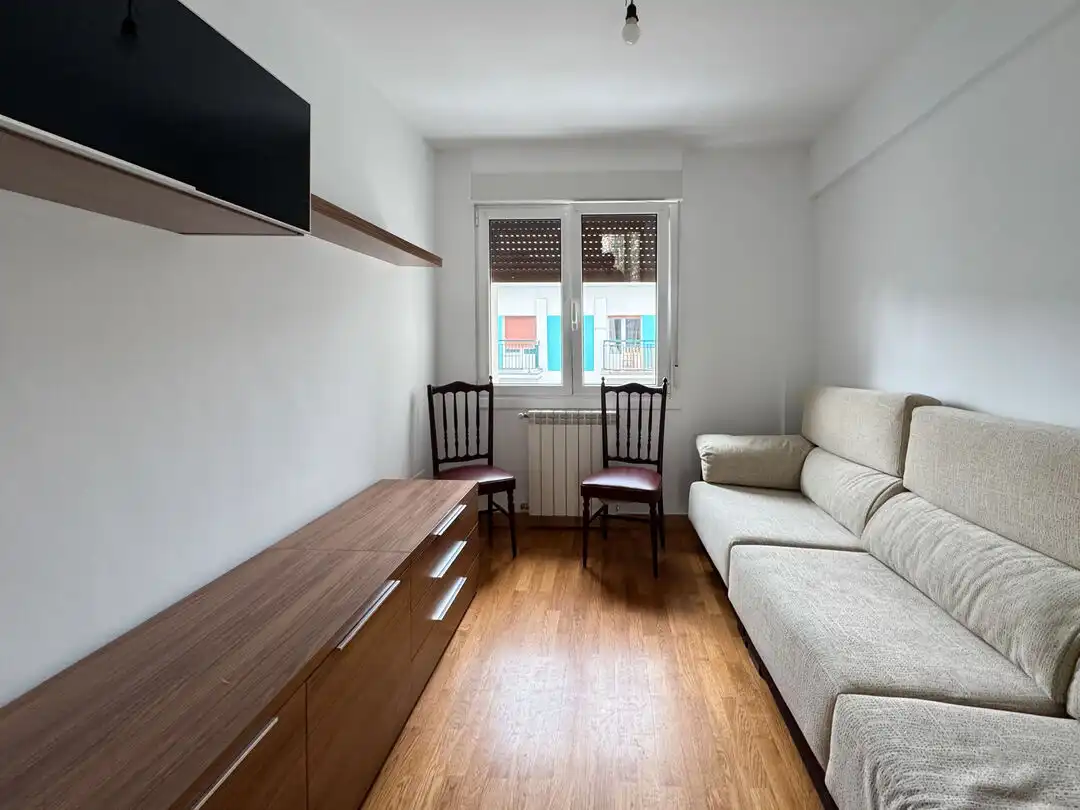 Living room of Flat for sale in Legazpi  with Heating and Balcony