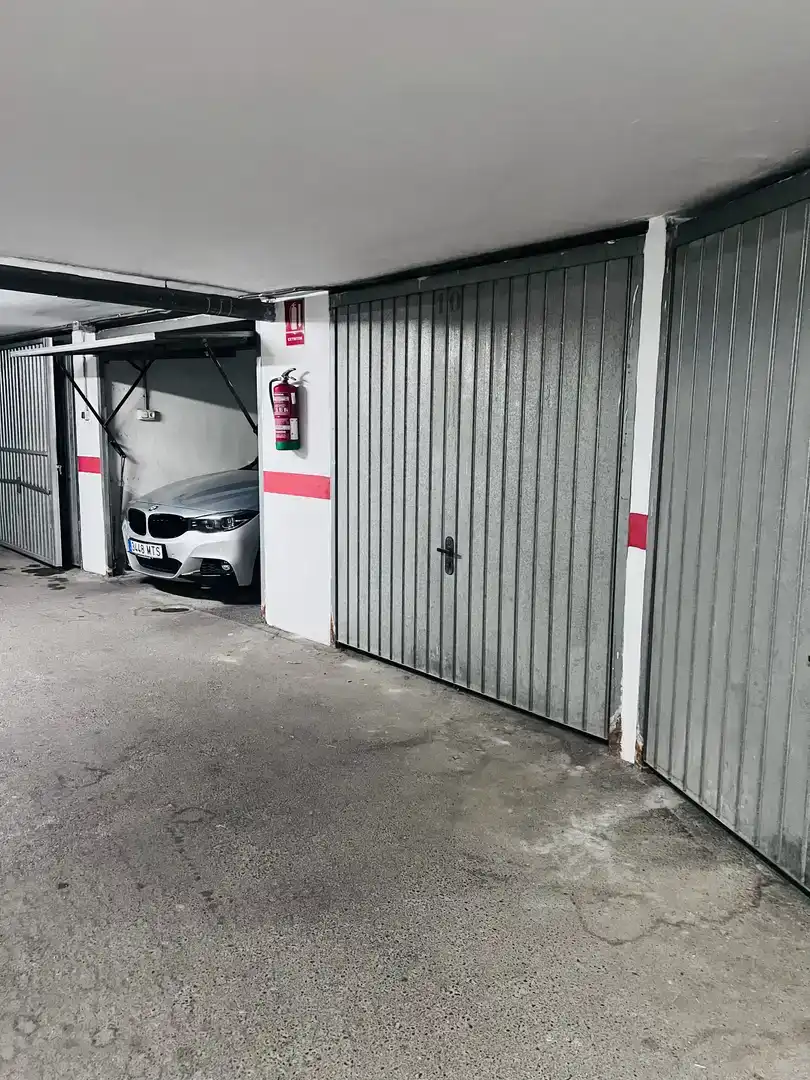 Aparcament de Pis en venda en Orihuela amb Traster i Balcó