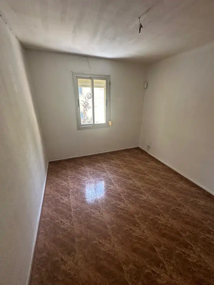 Bedroom of Apartments for sale in Terrassa