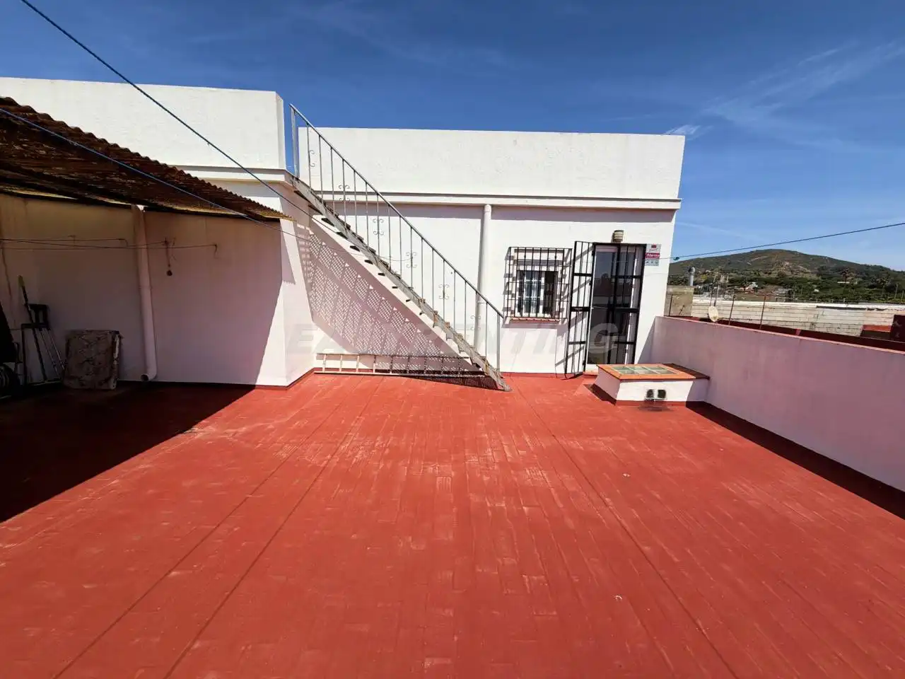 Terrassa de Casa o xalet en venda en La Línea de la Concepción amb Aire condicionat, Terrassa i Moblat
