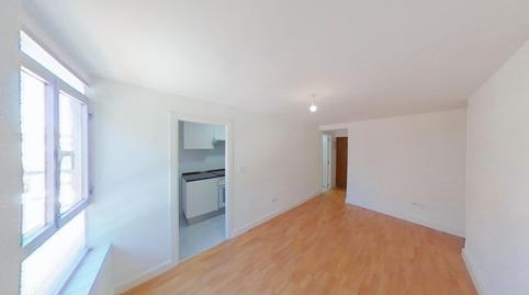 Photo 2 of Flat to rent in Amposta, Madrid