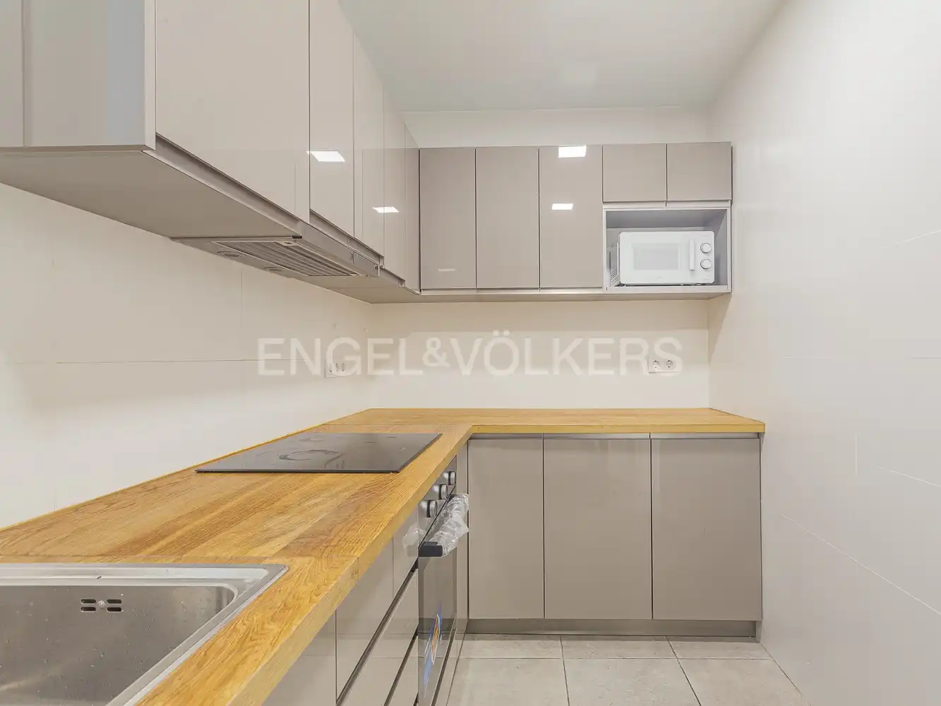 Cocina de Piso de alquiler en Barcelona con Aire acondicionado, Calefacción y Parquet