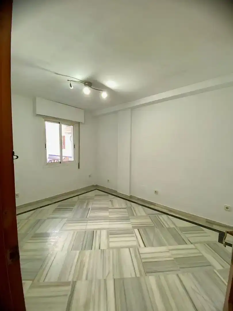 Dormitori de Pis en venda en San Fernando amb Traster, Piscina i Piscina comunitària