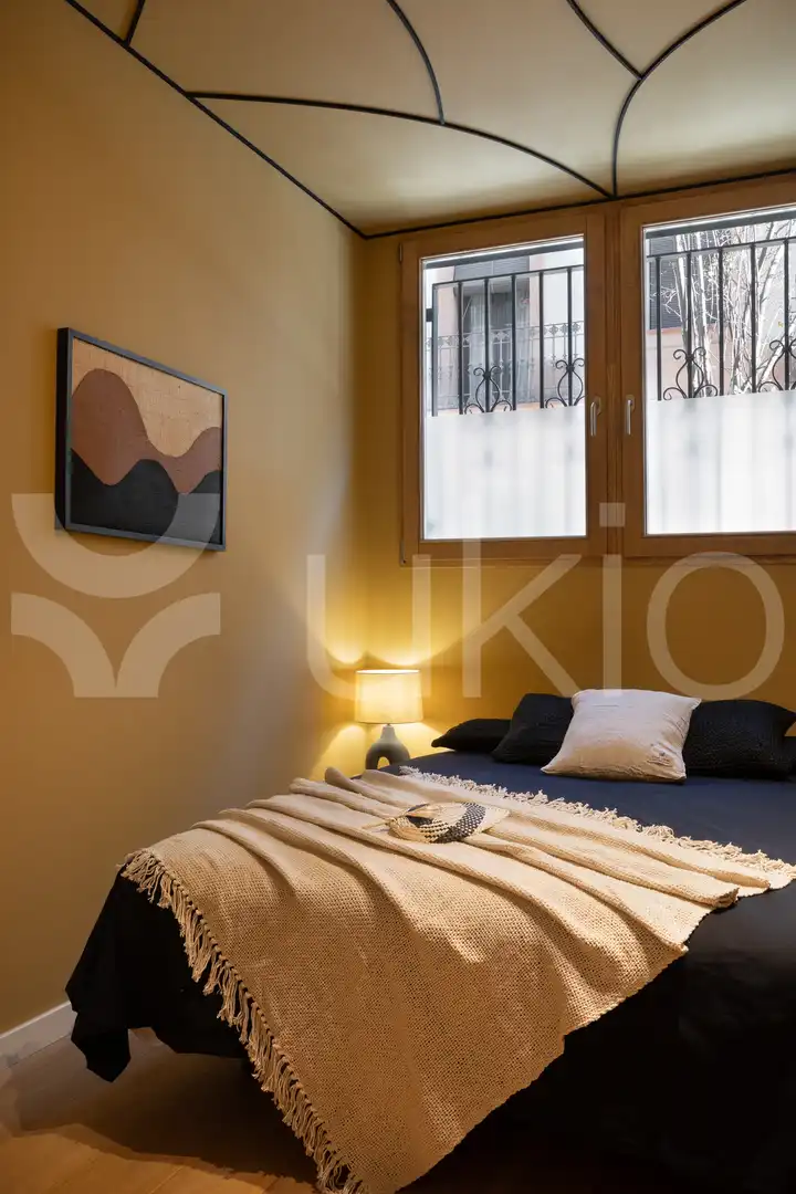 Schlafzimmer von Wohnungen zur Miete in Barcelona mit Klimaanlage, Heizung und Terrasse