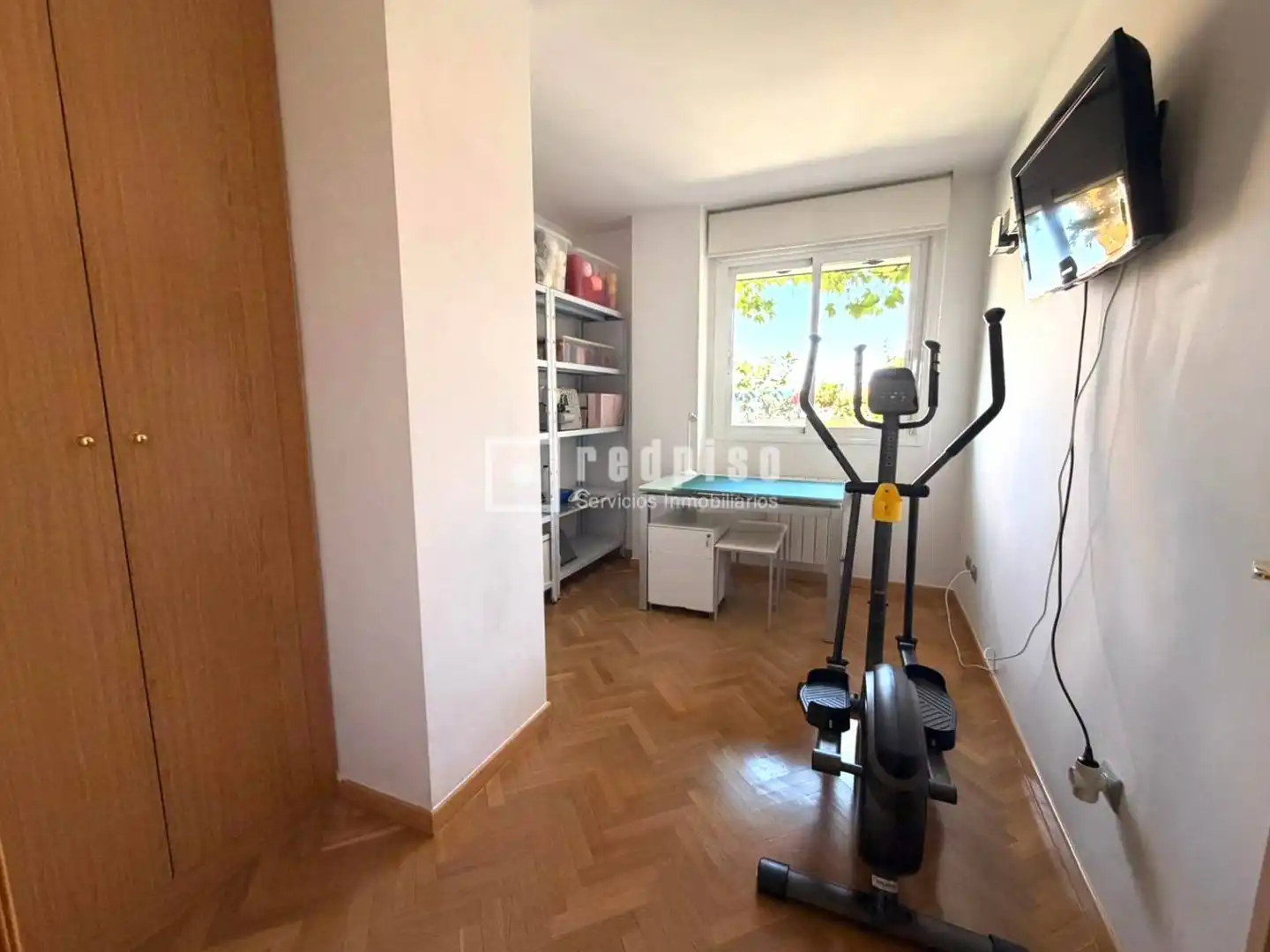 Bedroom of Attic for sale in Móstoles  with Air Conditioner, Heating and Private garden