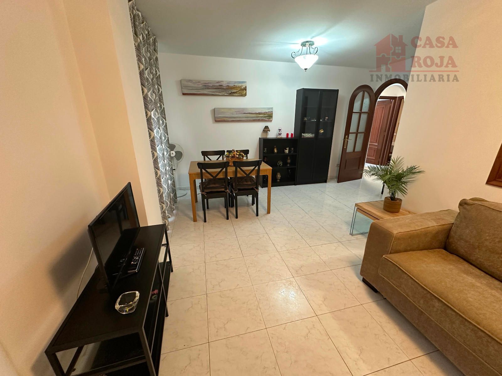 Living room of Apartment for sale in Cangas   with Parquet flooring, Furnished and Oven