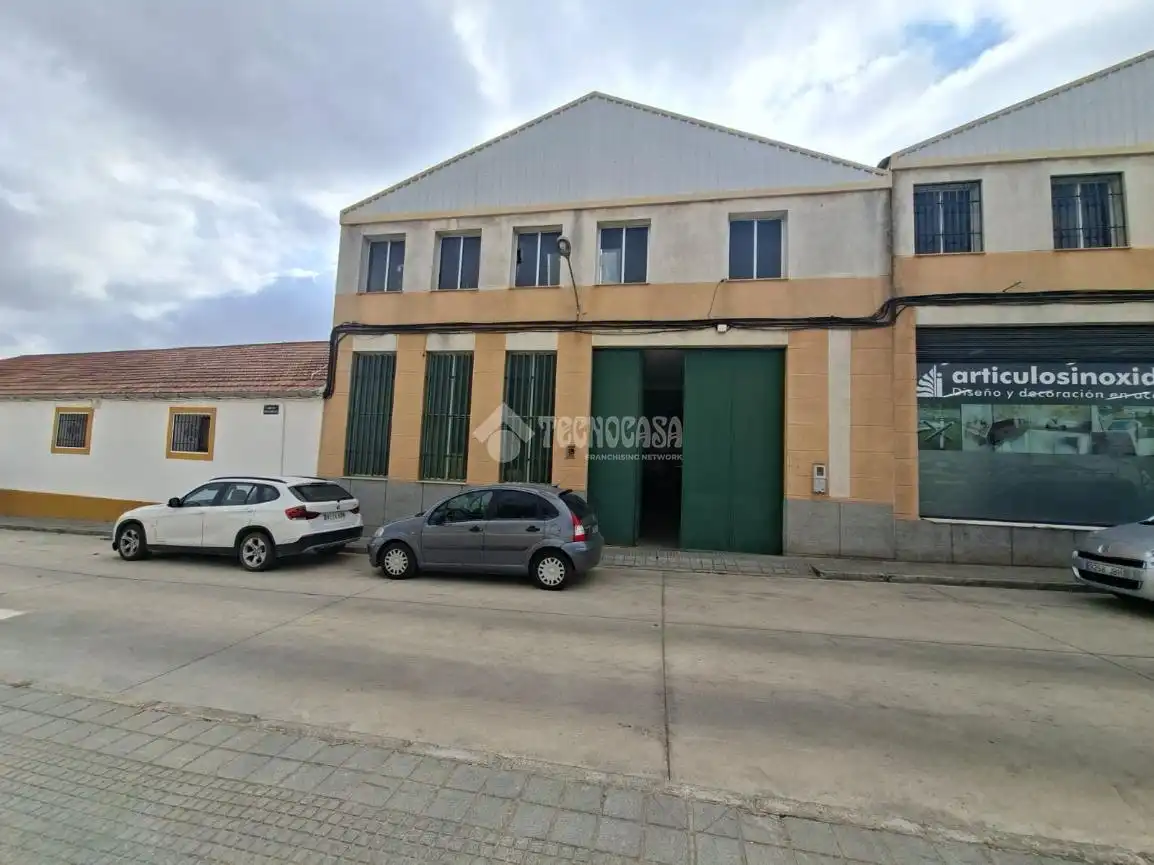 Local comercial en venda a Montilla