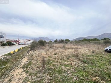 Grundstücke und Bauplätze zum Verkauf in Ctra. de les Arenes