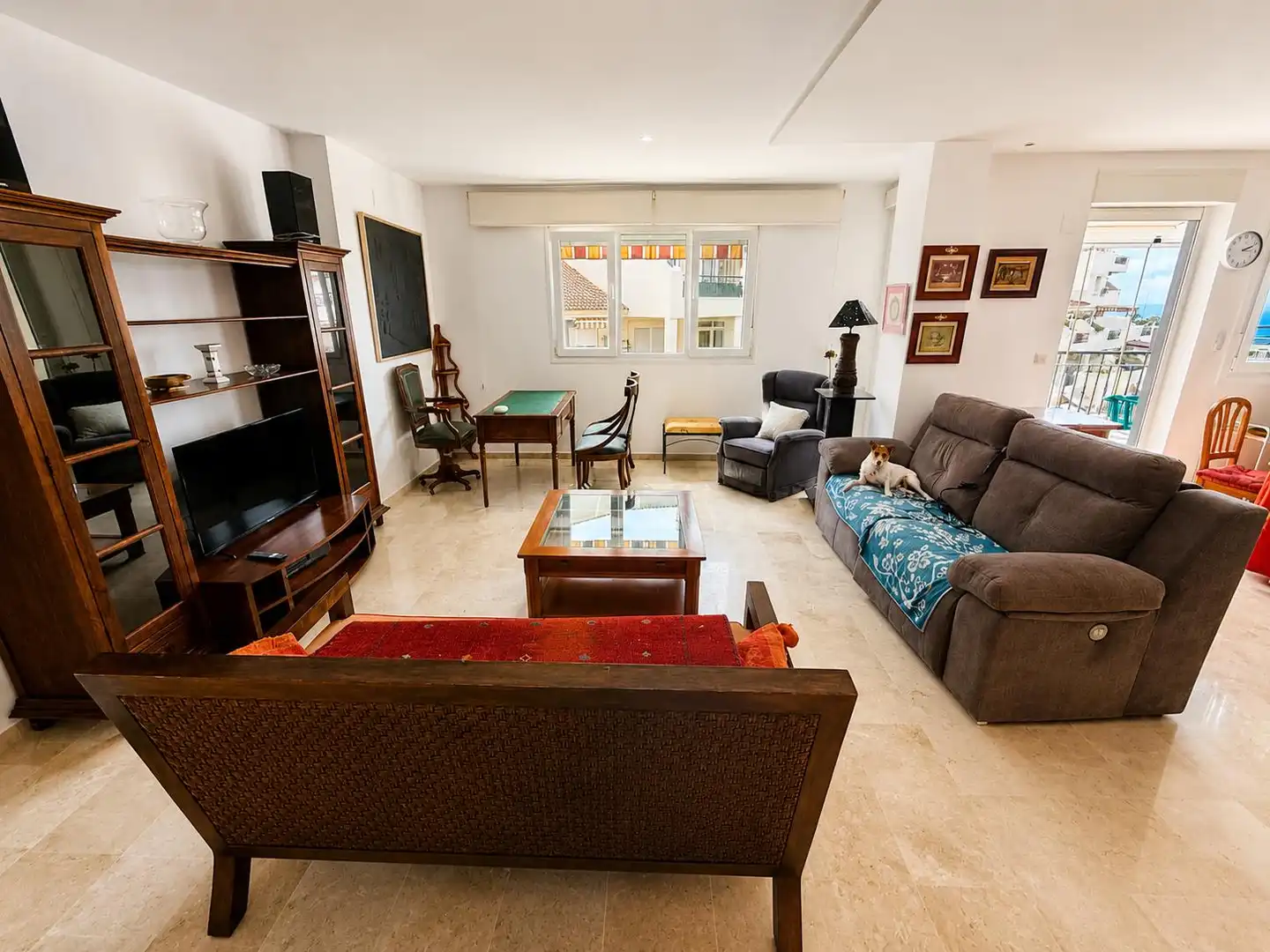 Living room of Flat for sale in Benalmádena  with Air Conditioner, Terrace and Furnished