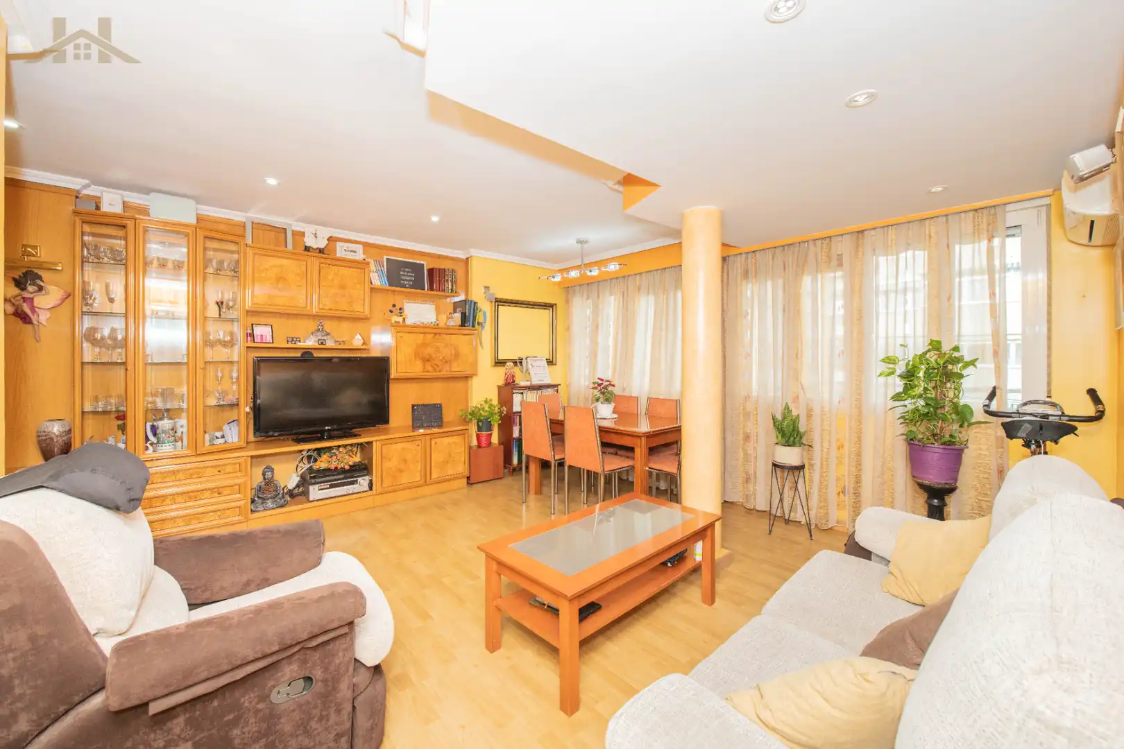 Wohnzimmer von Wohnung zum Verkauf in Coslada mit Klimaanlage und Heizung