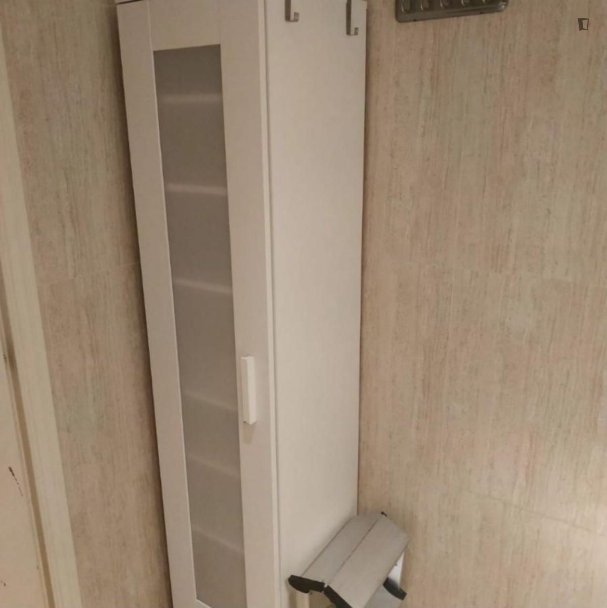 Study to rent in Triana Este