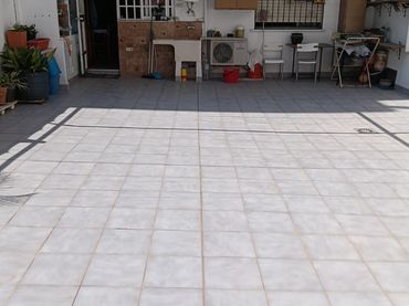 Wohnung mit Balkon zum Verkauf in Carrer del Poeta Llorente 17