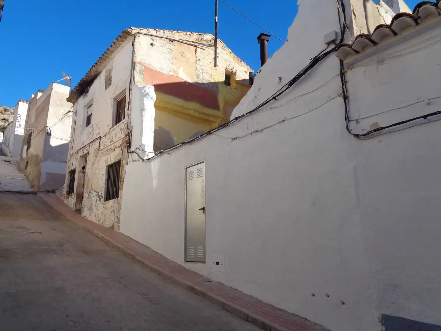 Vista exterior de Terreno en venta en Sax