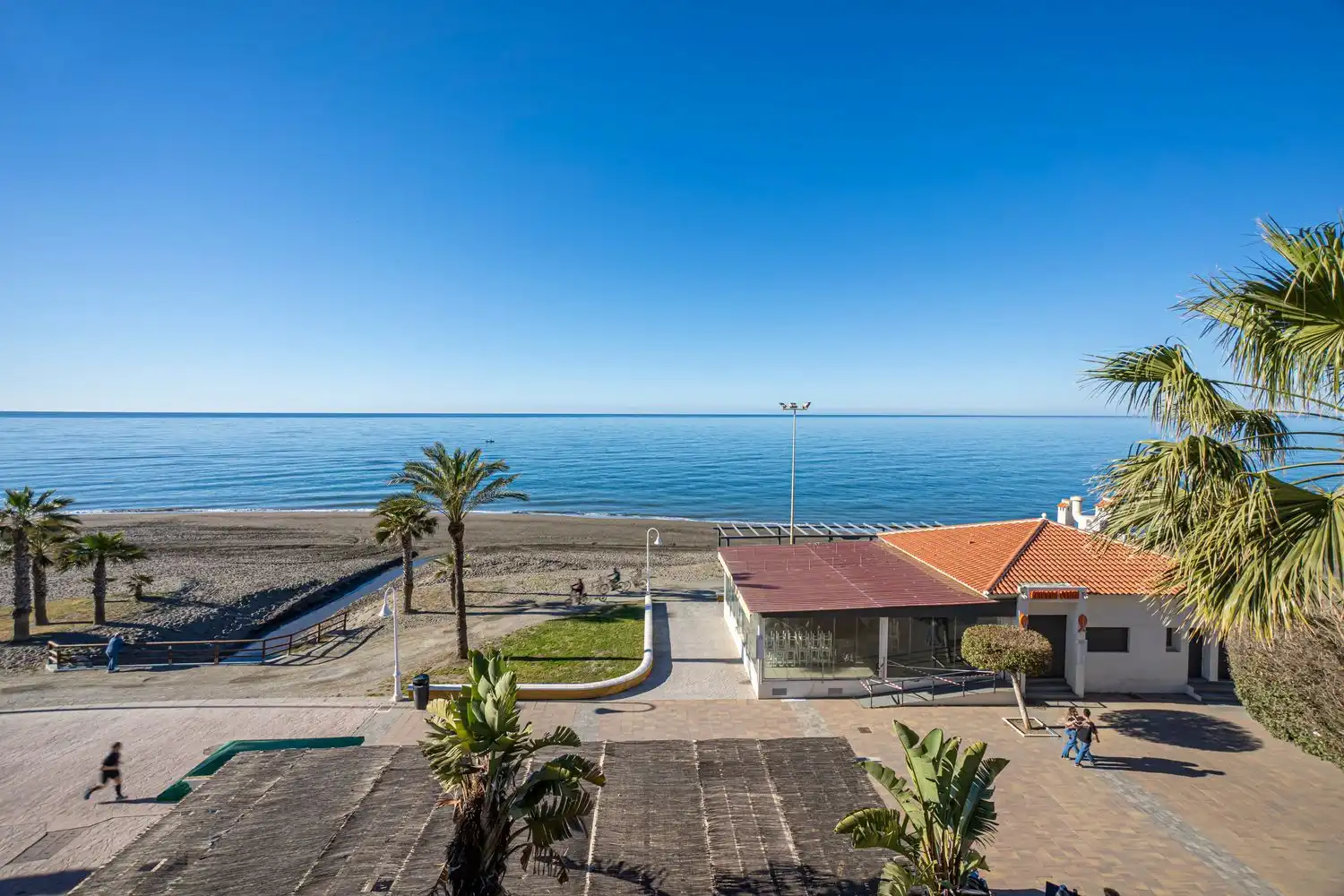 Vista exterior de Piso en venta en Rincón de la Victoria con Terraza y Amueblado