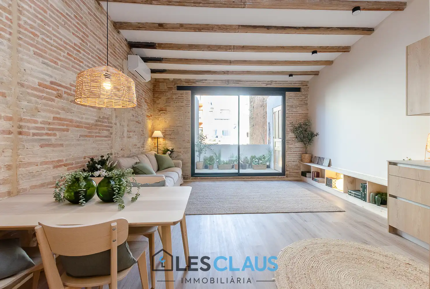 Außenansicht von Dachboden zum Verkauf in Barcelona mit Klimaanlage, Heizung und Parkett