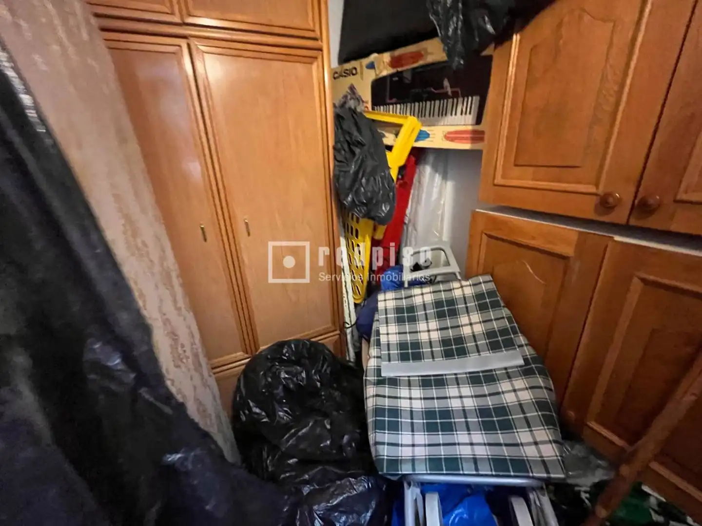 Bedroom of Flat for sale in Madrid  with Air Conditioner, Heating and Private garden