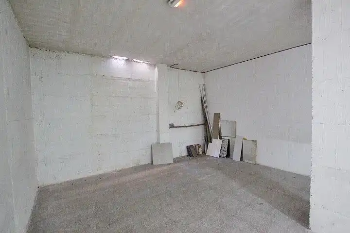 Local comercial en venta en Pueblo, imagen 12