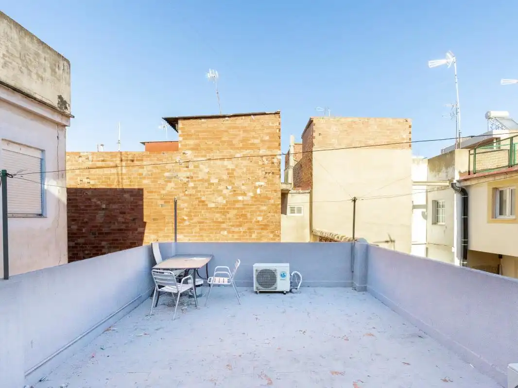 Einfamilien-Reihenhaus zum Verkauf in C. Málaga, Catarroja
